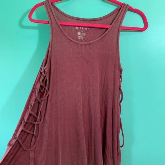 American Eagle Women’s Tank - Picture 1 of 4